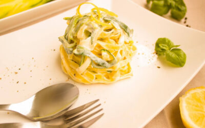 Tagliatelle zucchine limone e menta