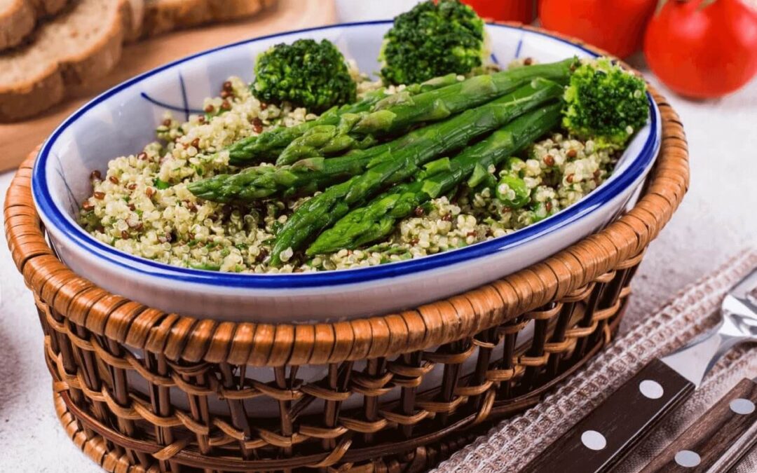 Quinoa asparagi e verdure