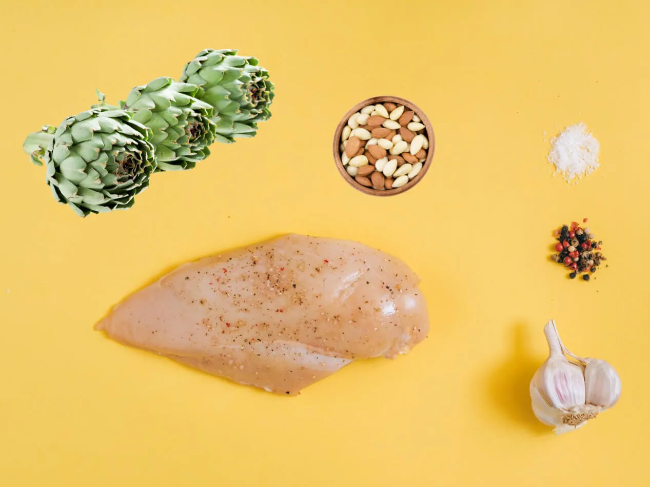 Petto di pollo carciofi e mandorle Petto di pollo carciofi e mandorle