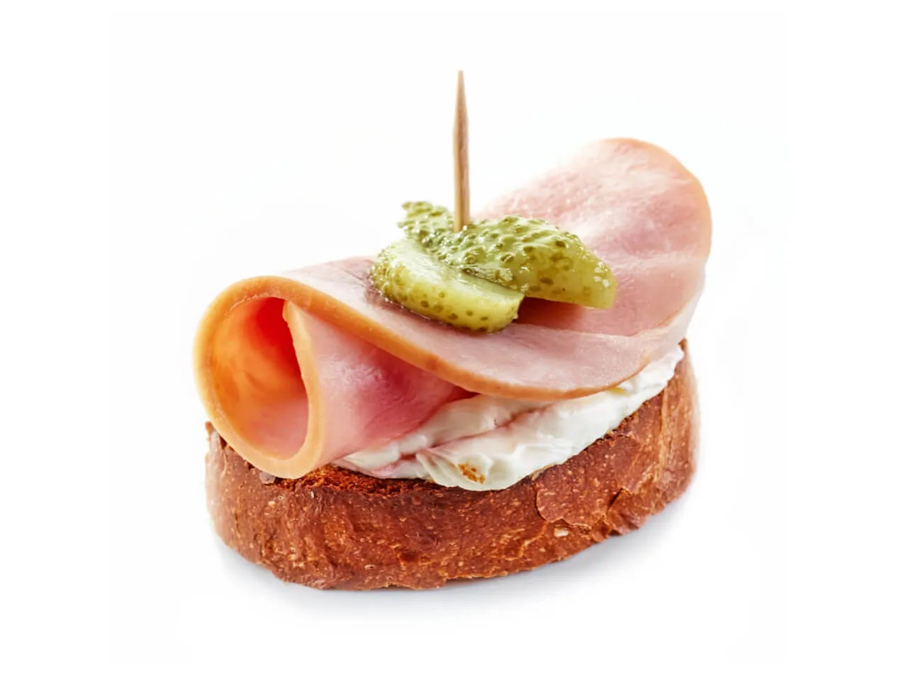 Canapè prosciutto e formaggio Canapè prosciutto e formaggio