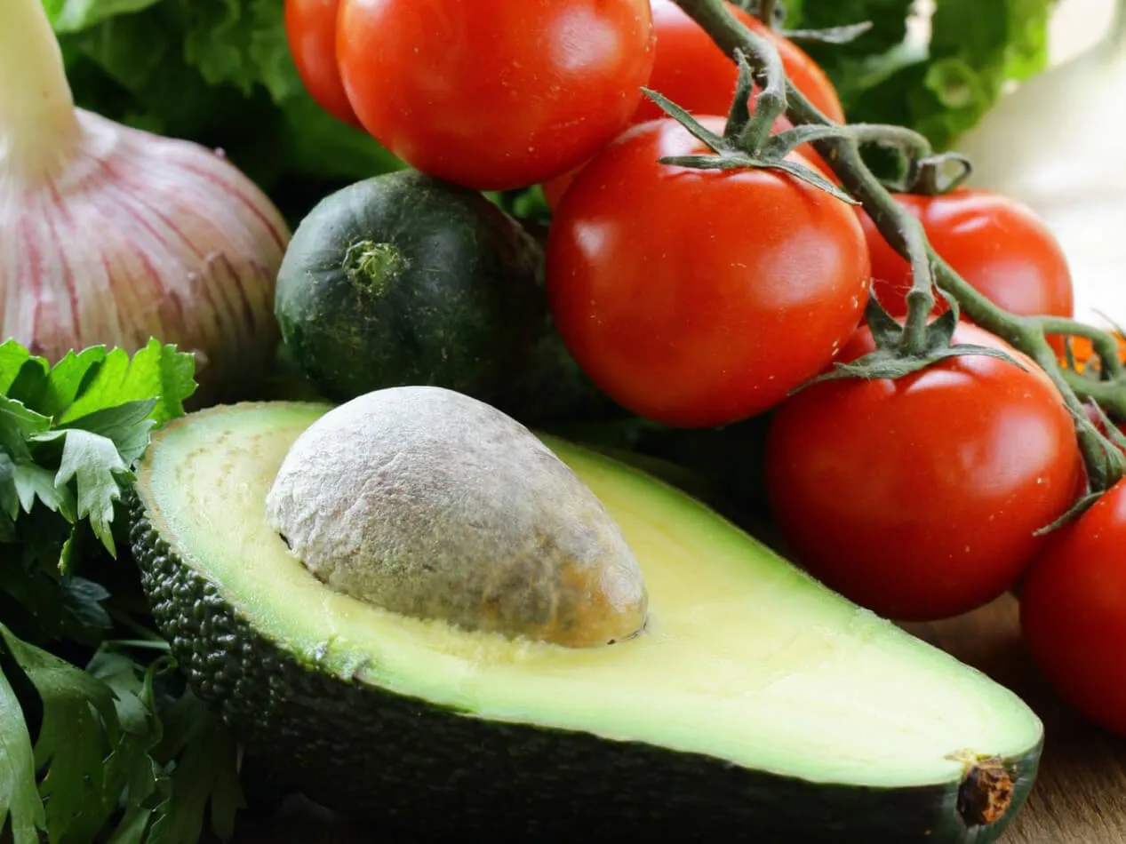 Tartare di avocado e pomodori glicemia alta dopo i pasti