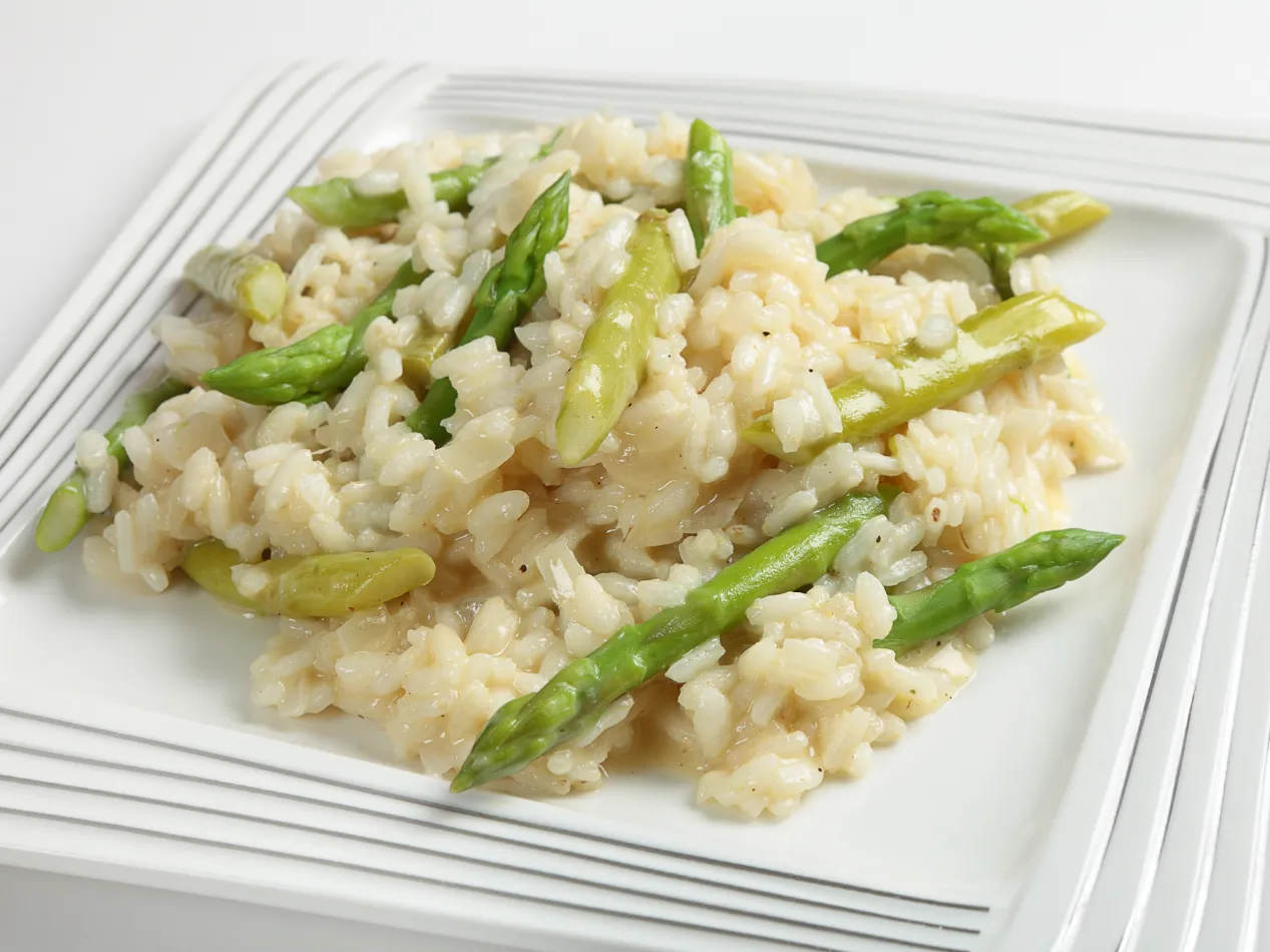 Risotto con asparagi Risotto con asparagi