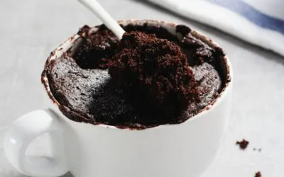 Mugcake cacao e burro di arachidi