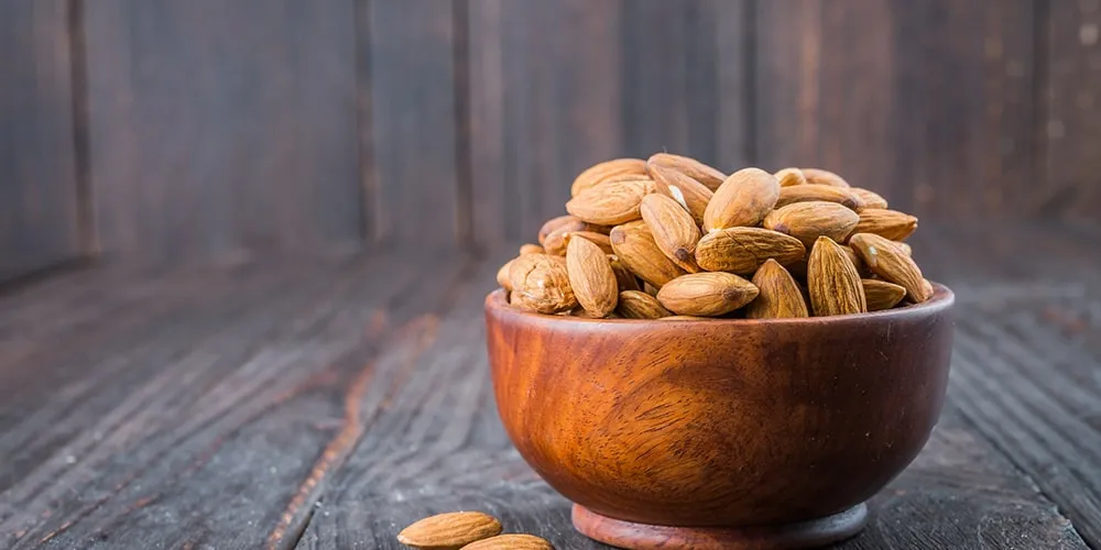 il ruolo degli snack nella gestione della glicemia bassa il ruolo degli snack nella gestione della glicemia bassa