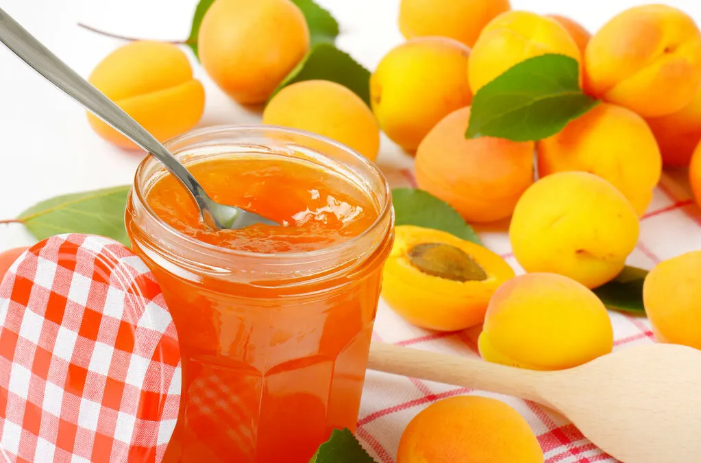 Marmellata di albicocche senza zucchero