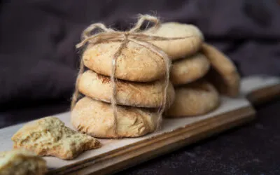 Biscotti salati con formaggio e semi di chia